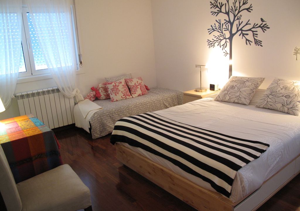 Photo of Bedroom in Casal da Ladeira
