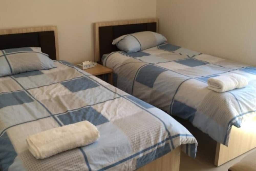 Photo of Bedroom in Mzaar Kfardebian