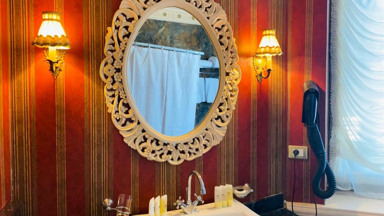 Photo of Bathroom in Al-'Atarin