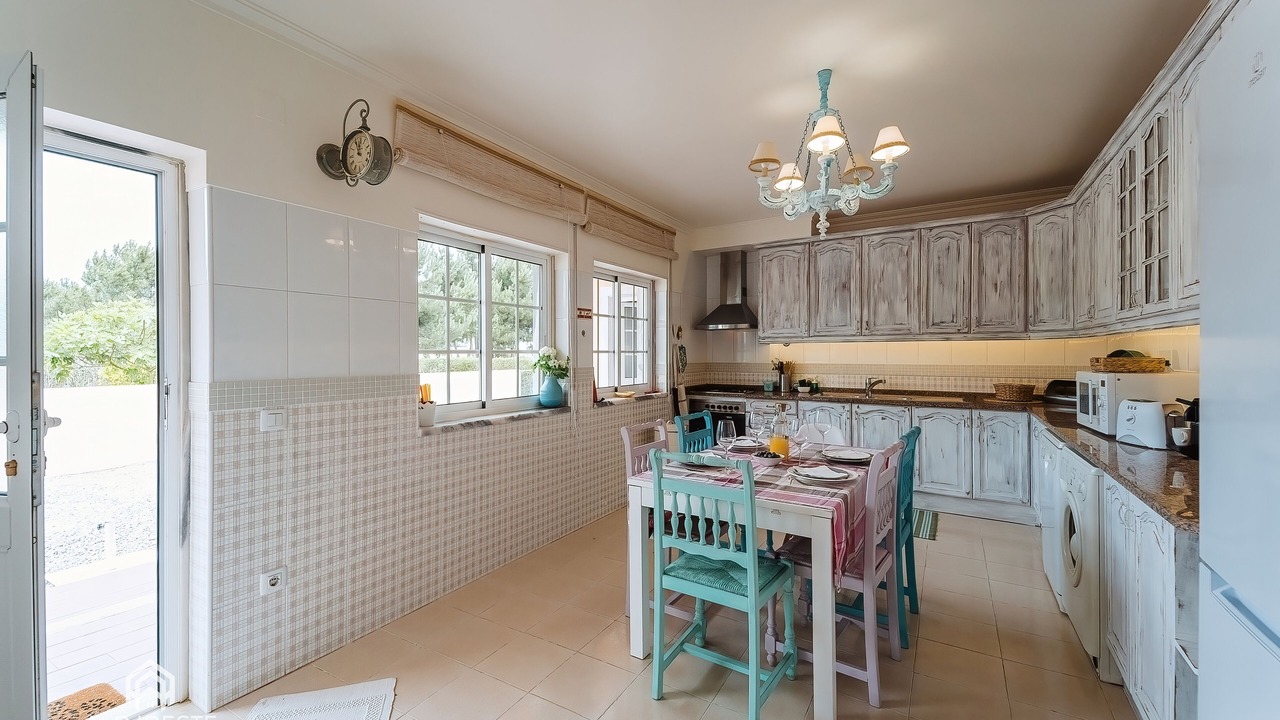 Photo of Kitchen in Torres Vedras
