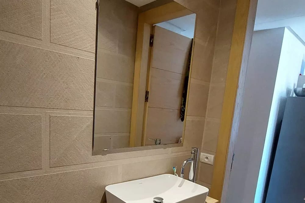 Photo of Bathroom in RACINE EXTENSION