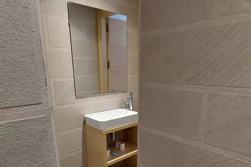 Photo of Bathroom in RACINE EXTENSION