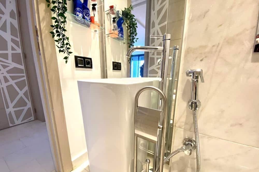 Photo of Bathroom in RACINE EXTENSION