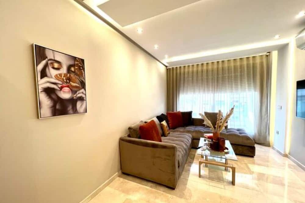 Photo of Livingroom in Anfa