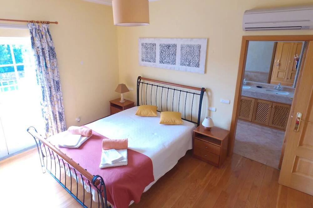 Photo of Bedroom in Calicos