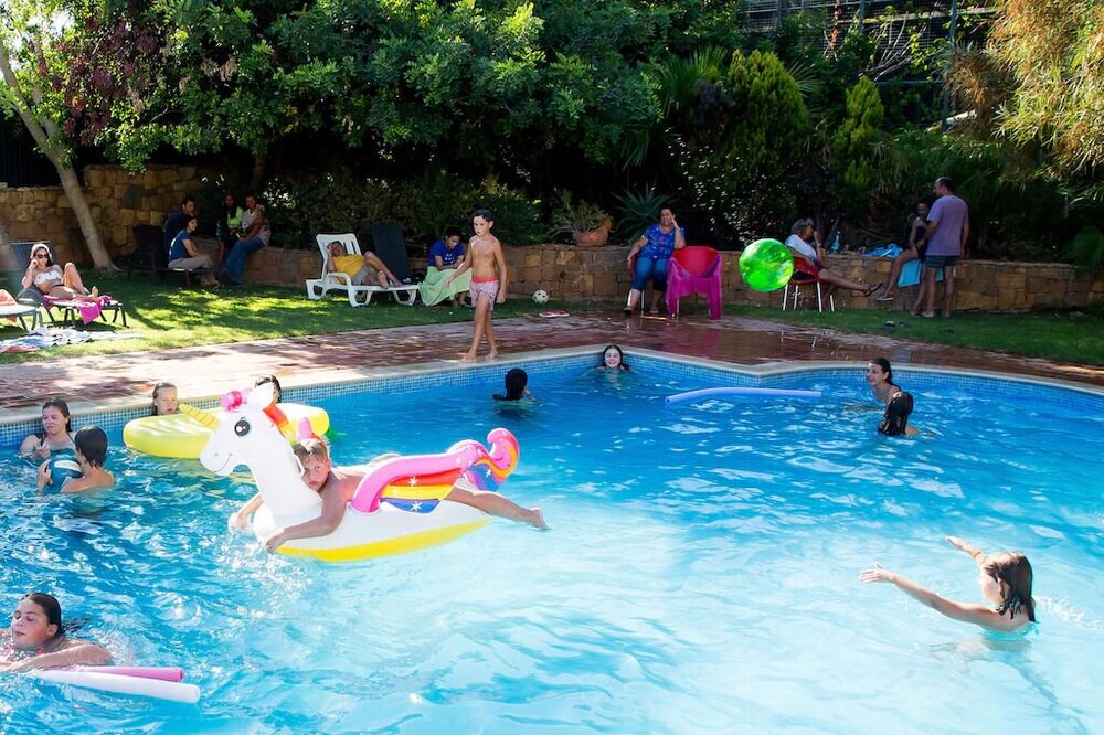 Photo of Outdoor in Calicos