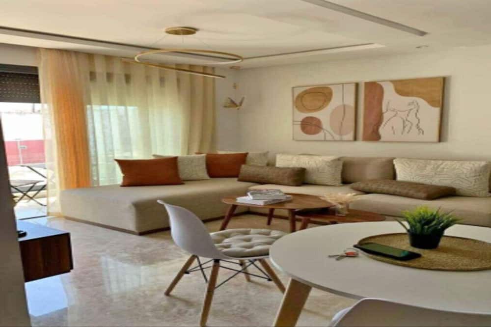 Photo of Livingroom in Gauthier