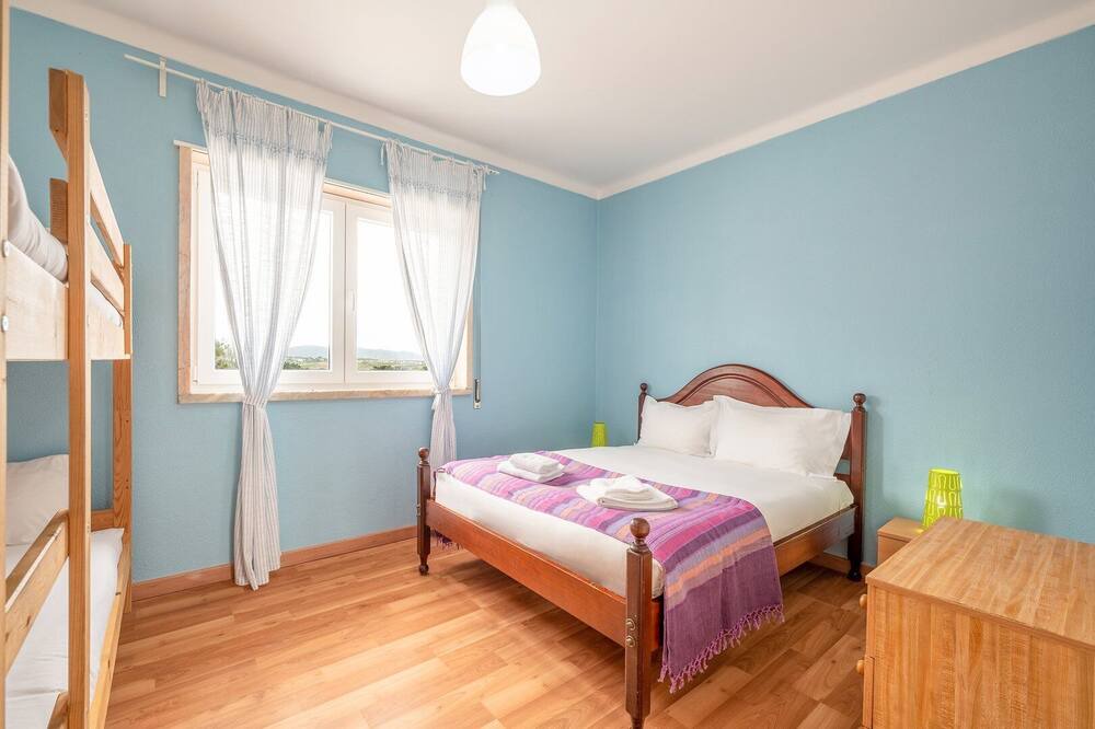Photo of Bedroom in Magoito