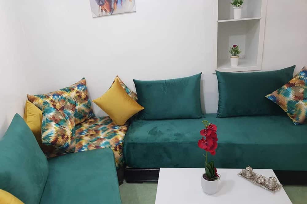 Photo of Livingroom in SOUR JDID