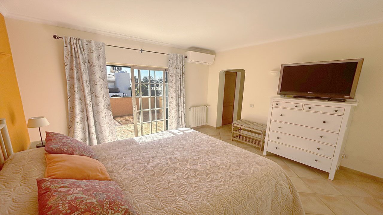 Photo of Bedroom in Albardeira