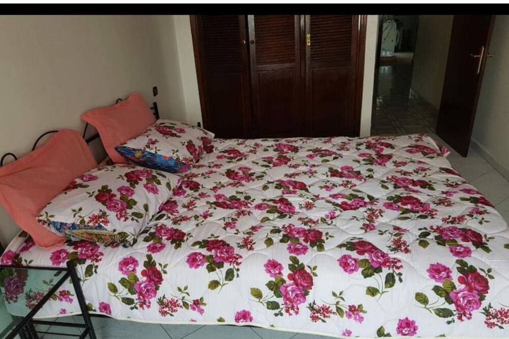 Photo of Bedroom in SOUR JDID