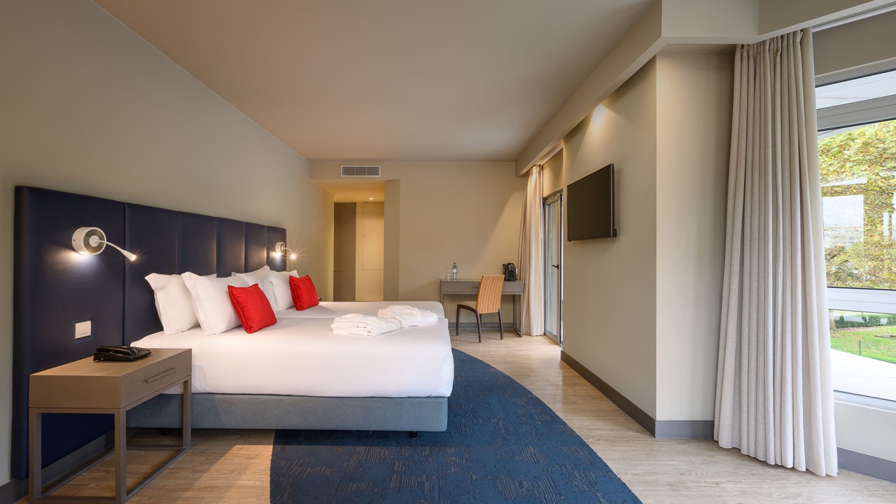 Photo of Bedroom in Setubal