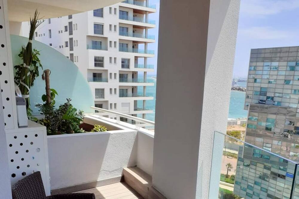 Photo of Patio Balcony in Medina