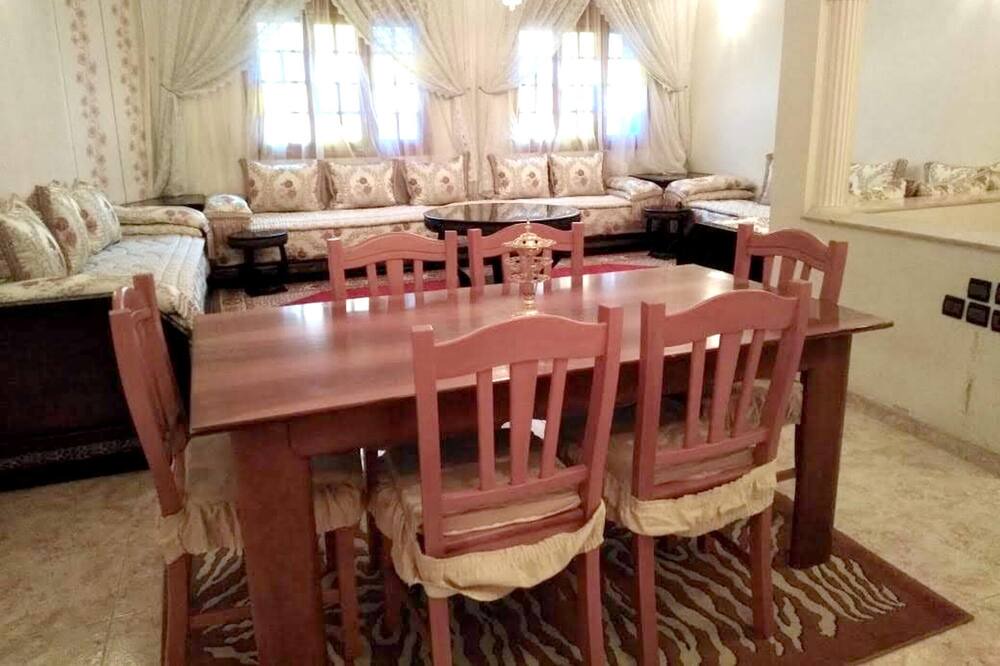 Photo of Livingroom in Ain Chock