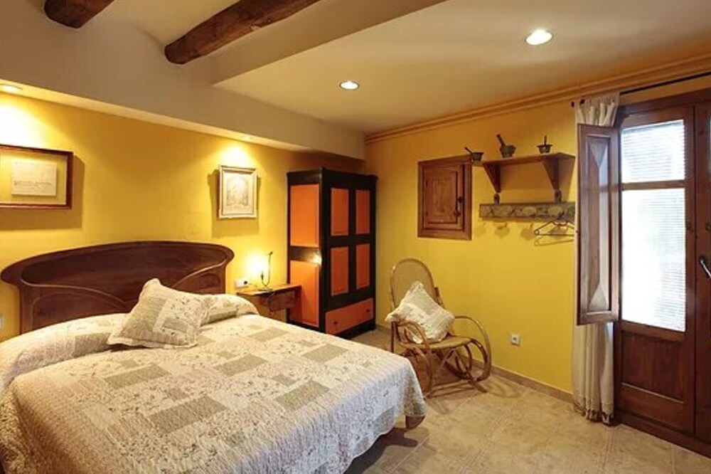 Photo of Bedroom in Ponts