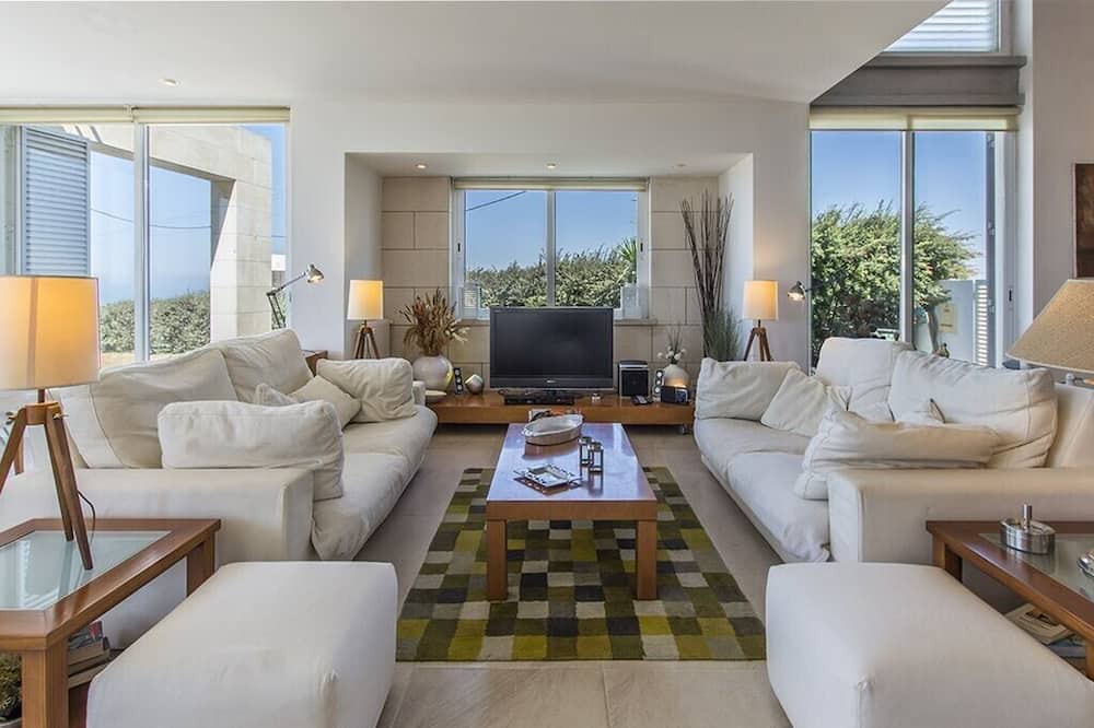 Photo of Livingroom in Azoia
