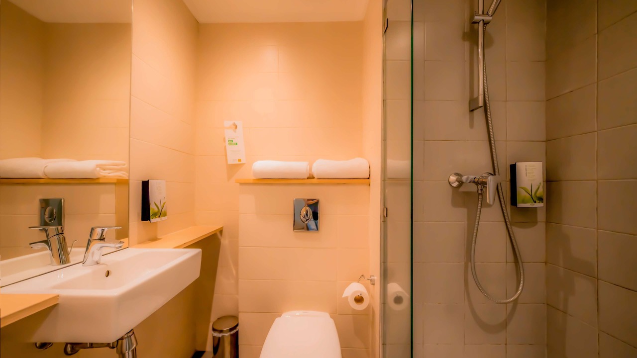 Photo of Bathroom in Belvedere