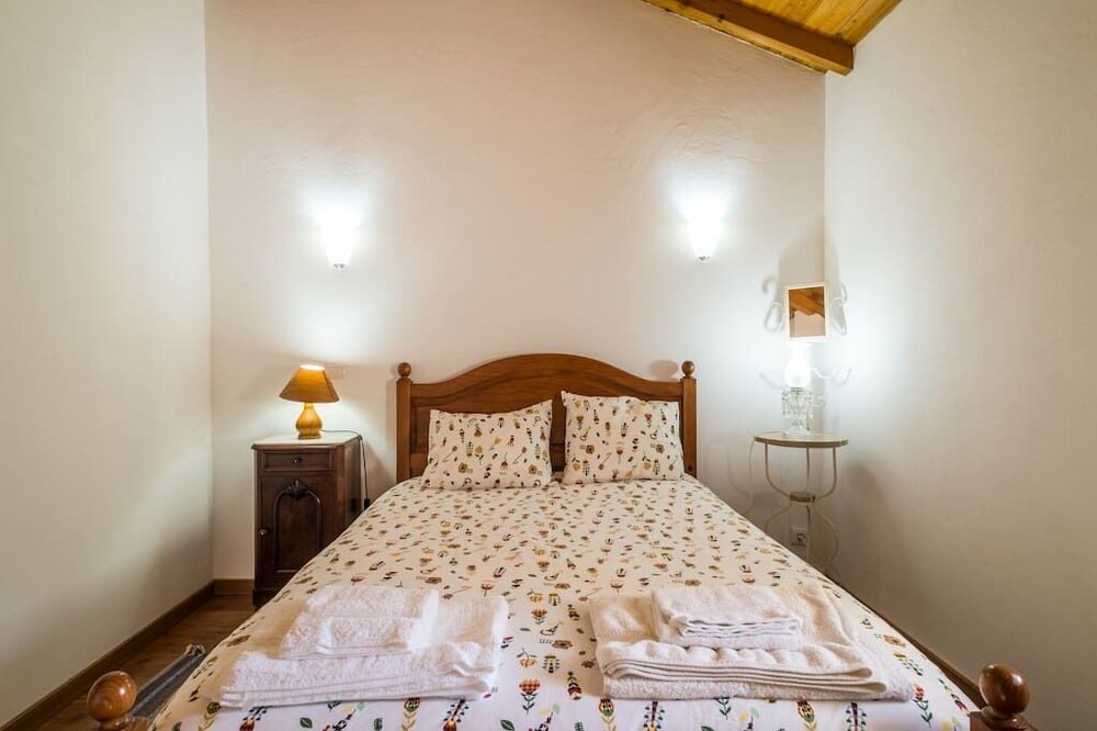 Photo of Bedroom in Alqueidao da Serra