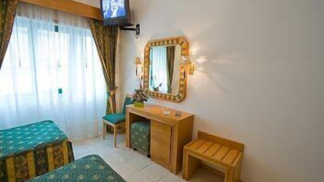 Photo of Bedroom in Costa de Caparica