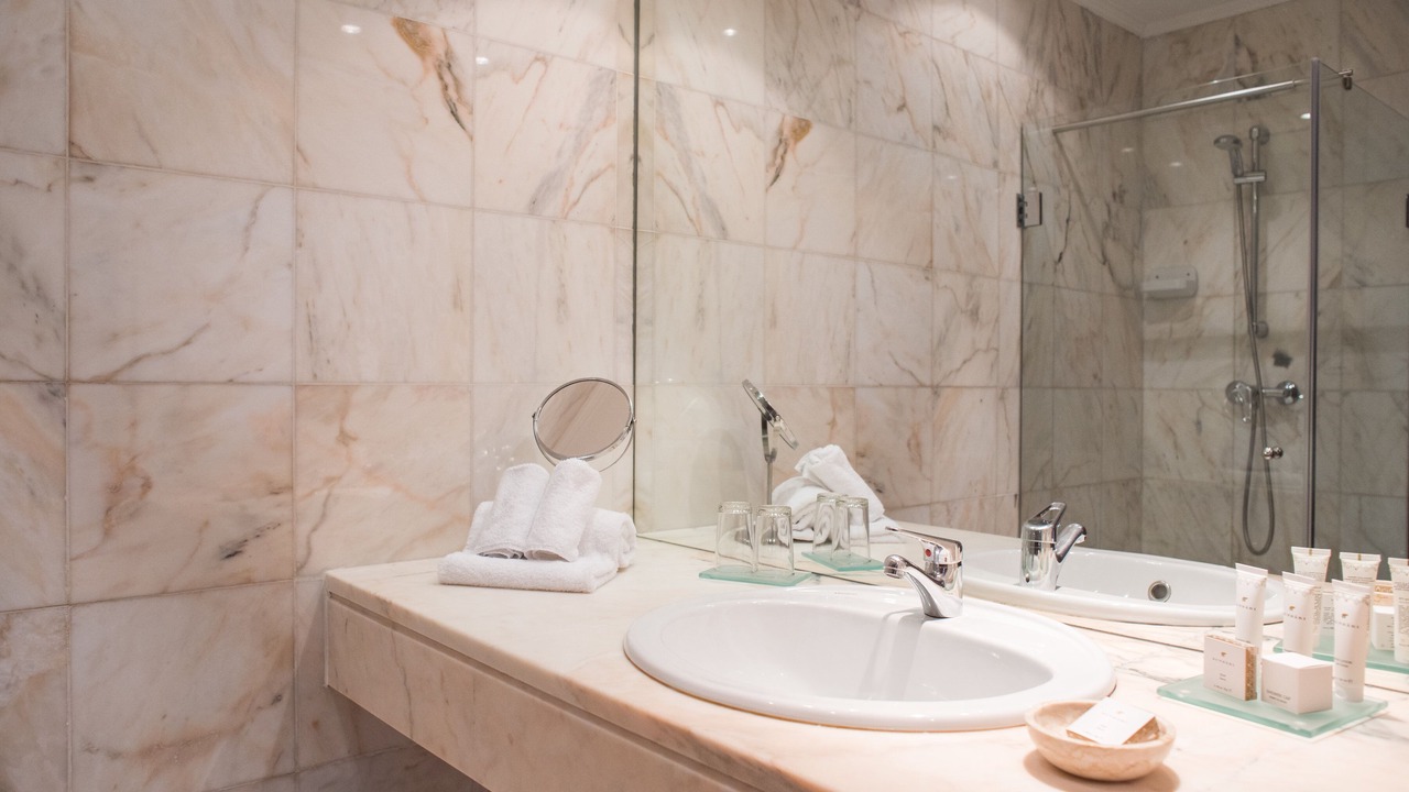 Photo of Bathroom in Evora