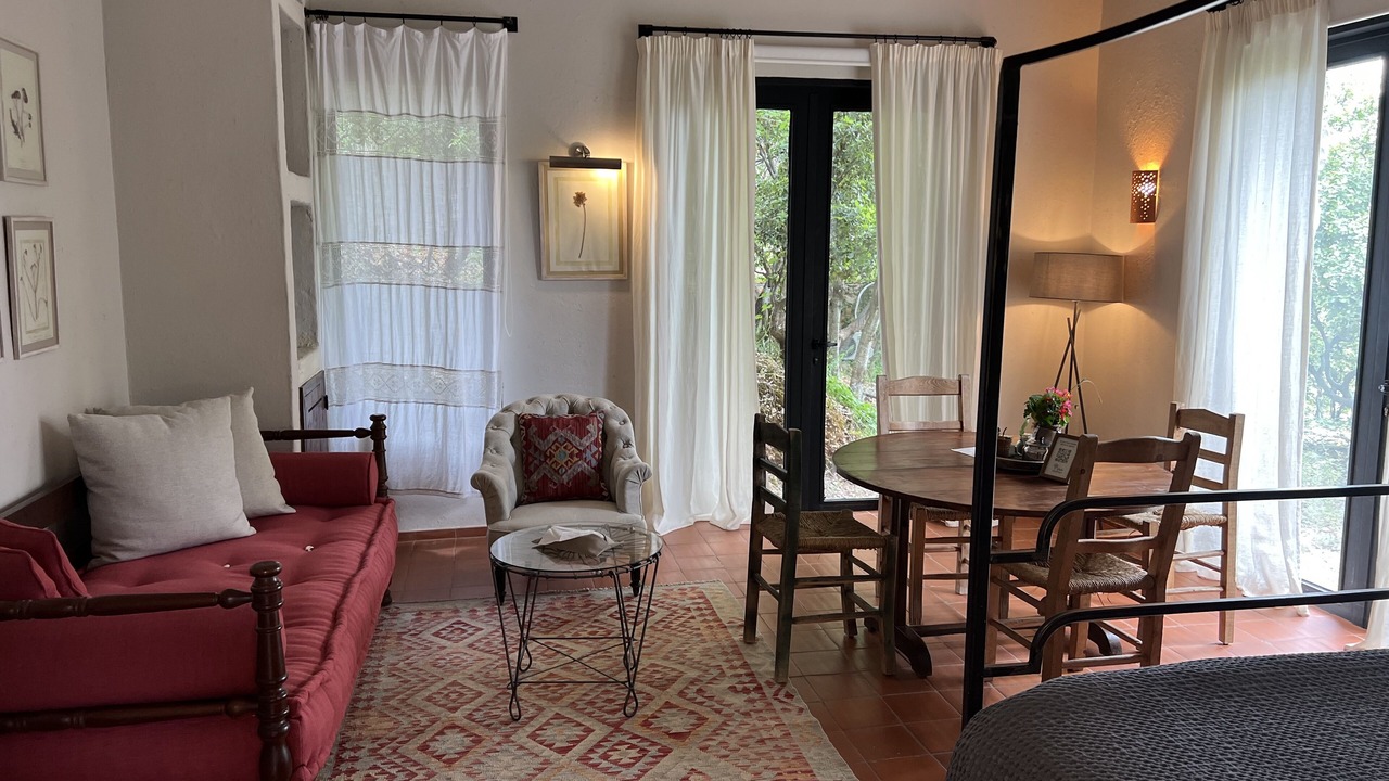 Photo of Bedroom in Deir Dourite