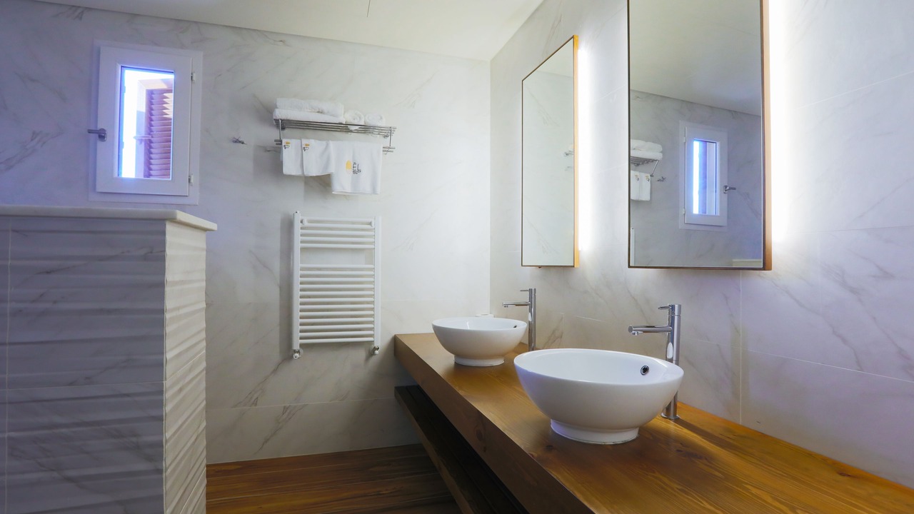Photo of Bathroom in Tyre