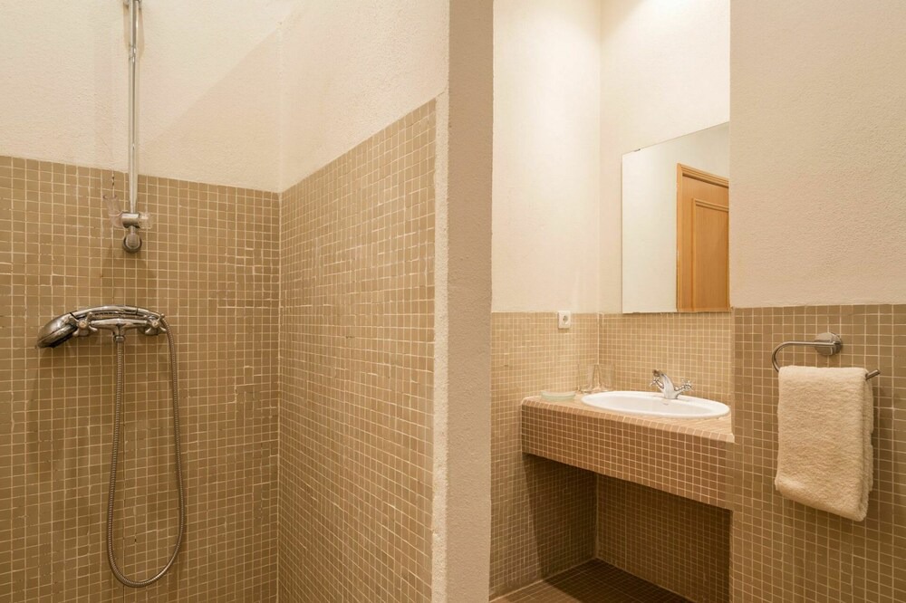 Photo of Bathroom in Alcalar