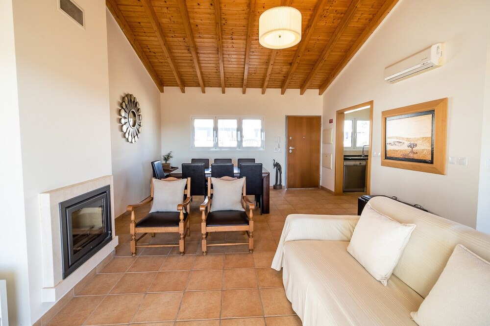 Photo of Livingroom in Aljezur