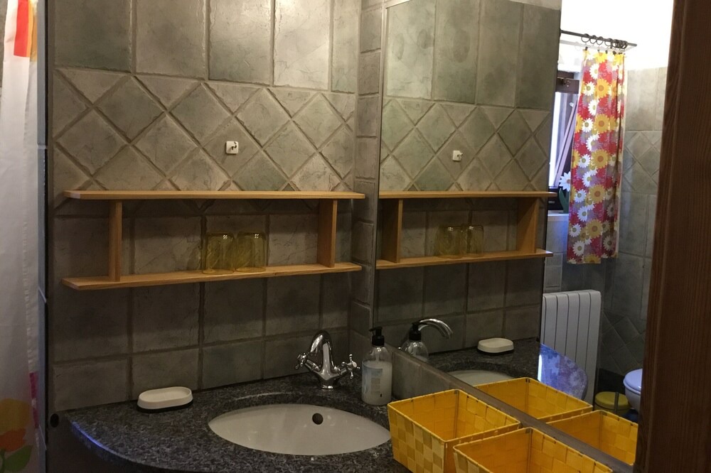 Photo of Bathroom in Barracao