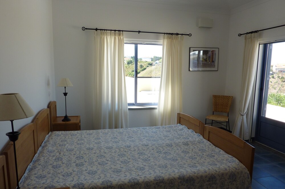 Photo of Bedroom in Usseira