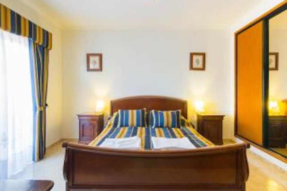 Photo of Bedroom in Urbanizacao dos Calicos