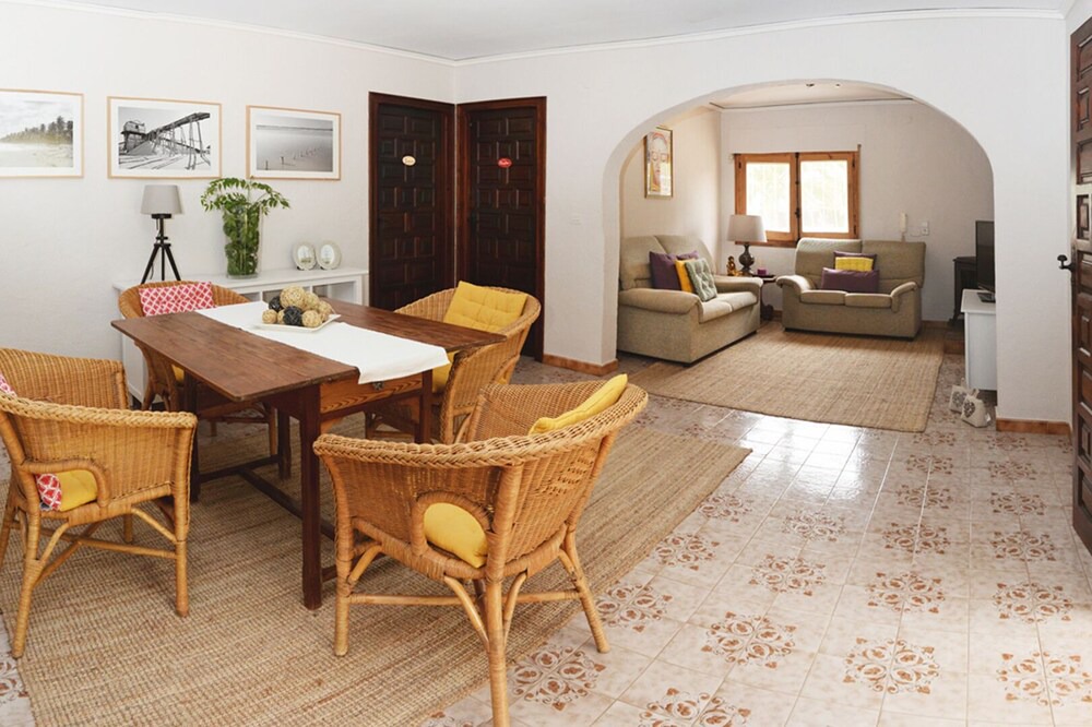 Photo of Livingroom in Jalon