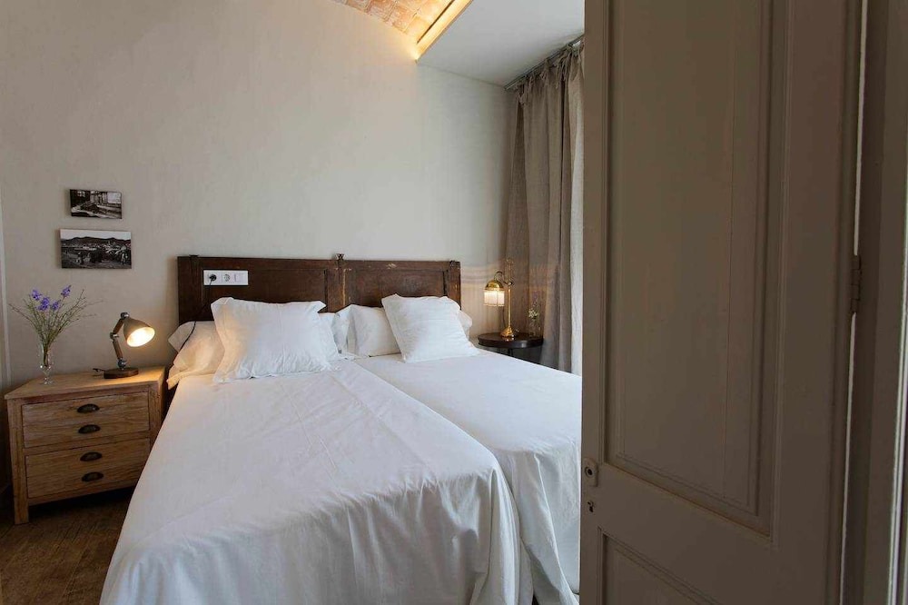 Photo of Bedroom in Olot