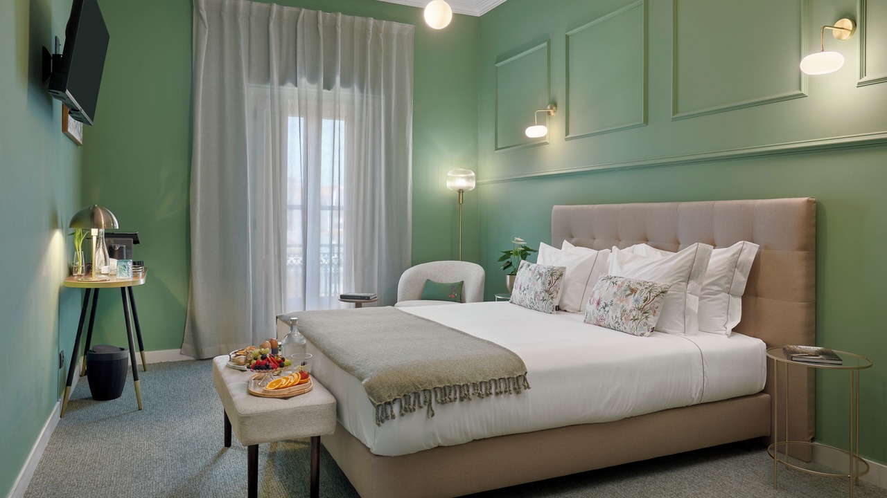 Photo of Bedroom in Estoril