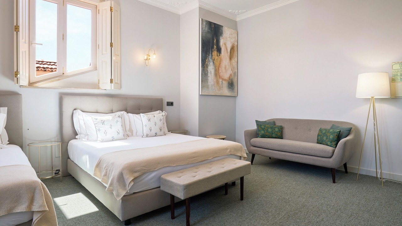 Photo of Bedroom in Estoril