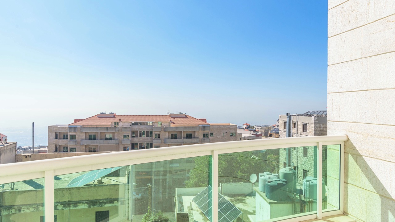 Photo of Patio Balcony in Aley