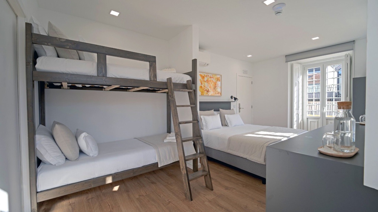 Photo of Bedroom in Ericeira