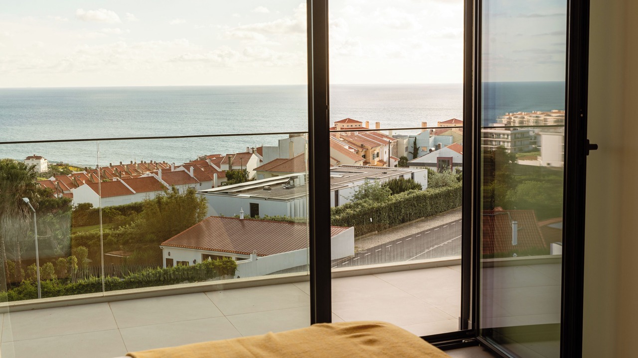 Photo of Bedroom in Ericeira