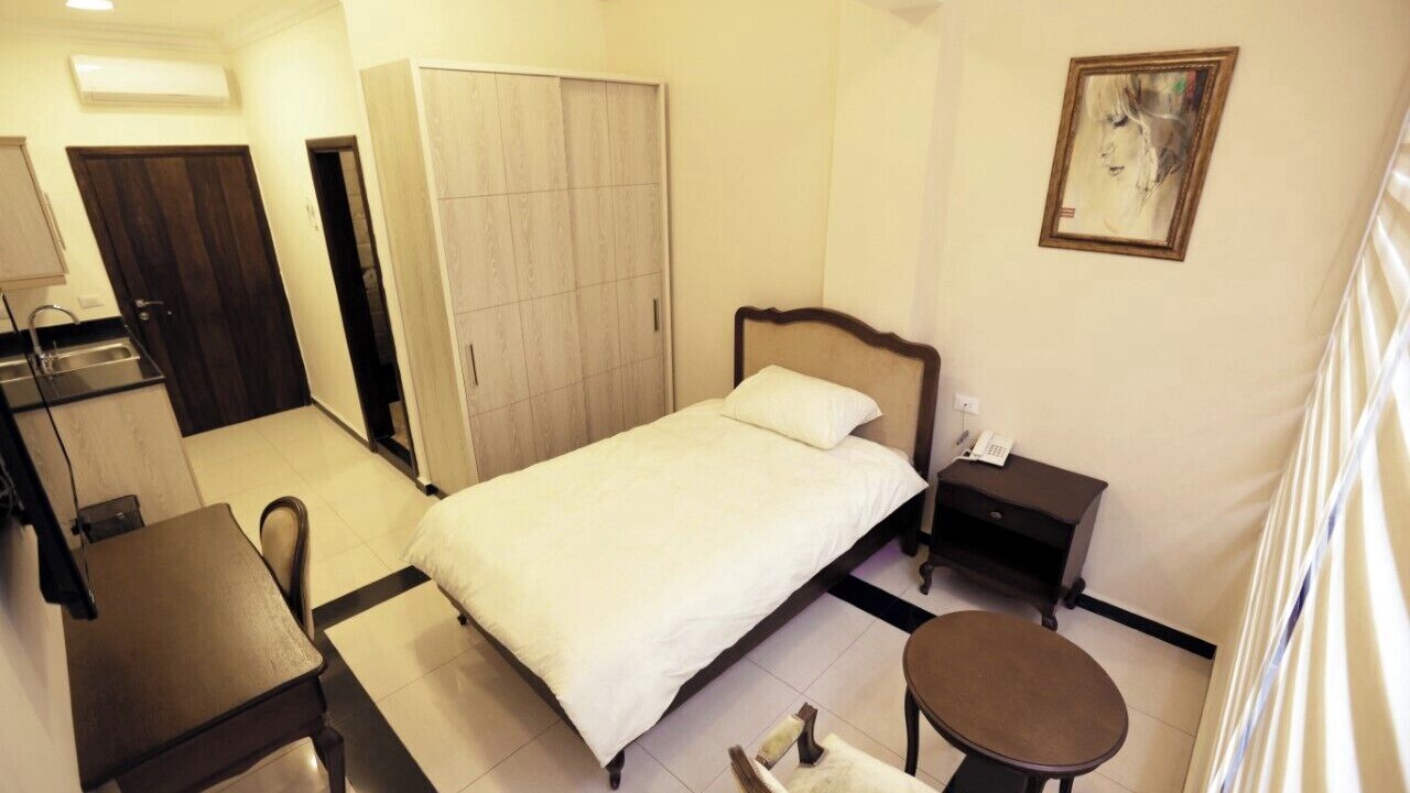Photo of Bedroom in Hamra
