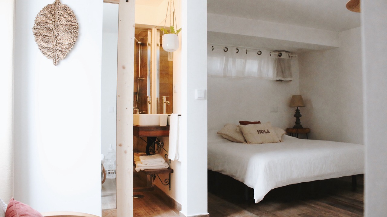 Photo of Bedroom in Charneca de Caparica e Sobreda