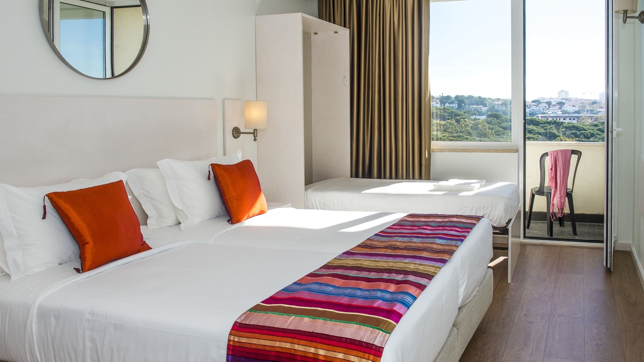 Photo of Bedroom in Estoril