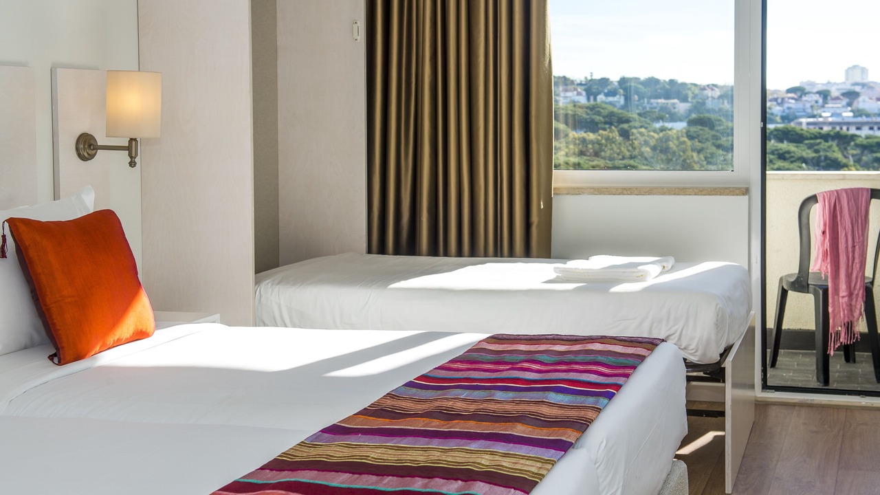 Photo of Bedroom in Estoril