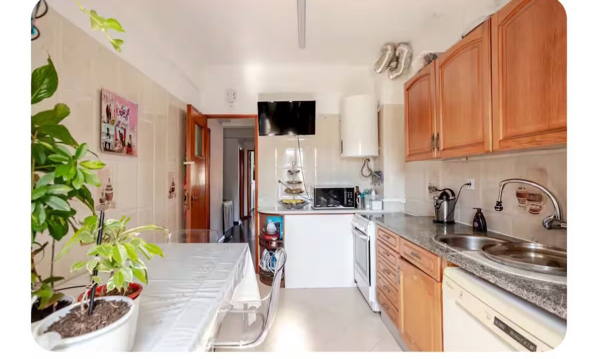 Photo of Kitchen in Parque das Nacoes