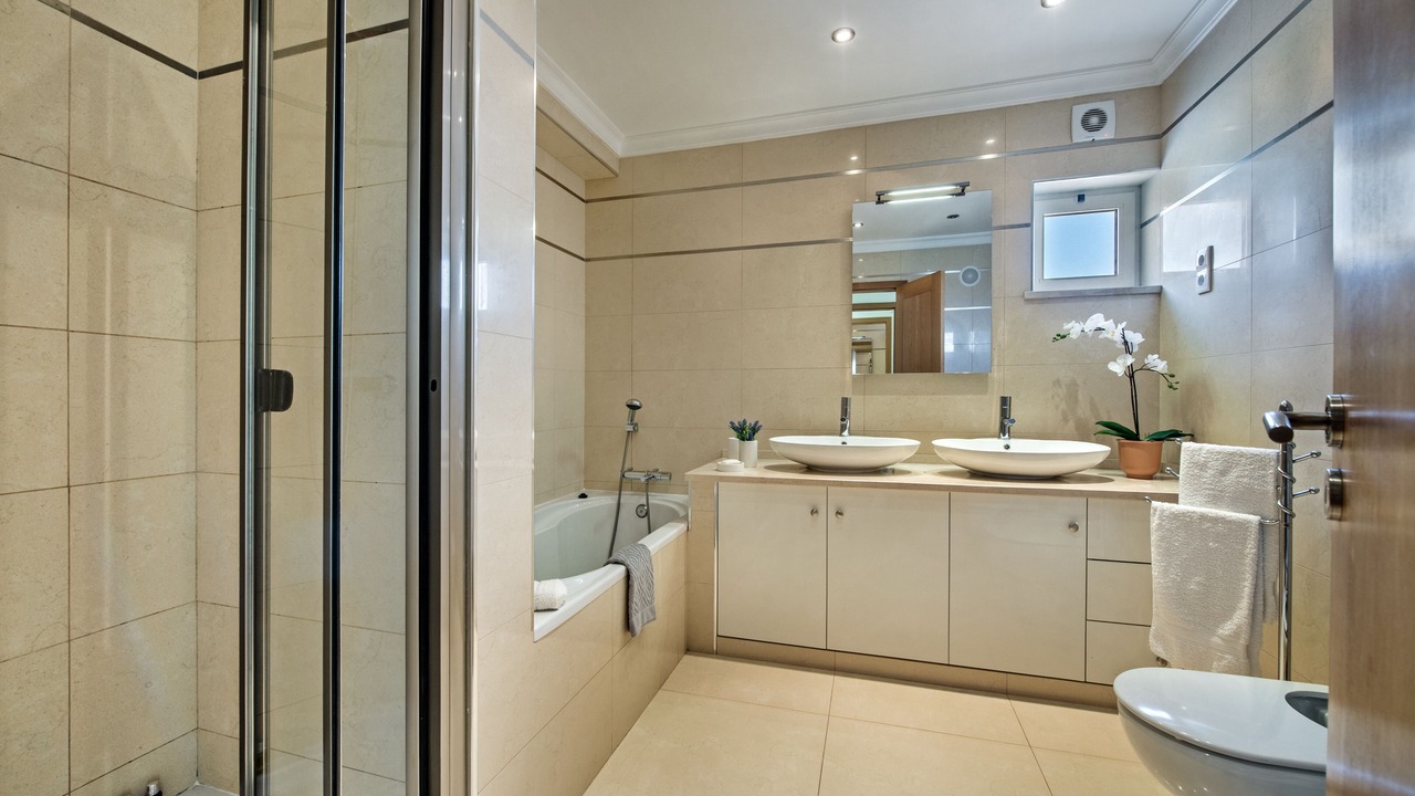 Photo of Bathroom in Olhao