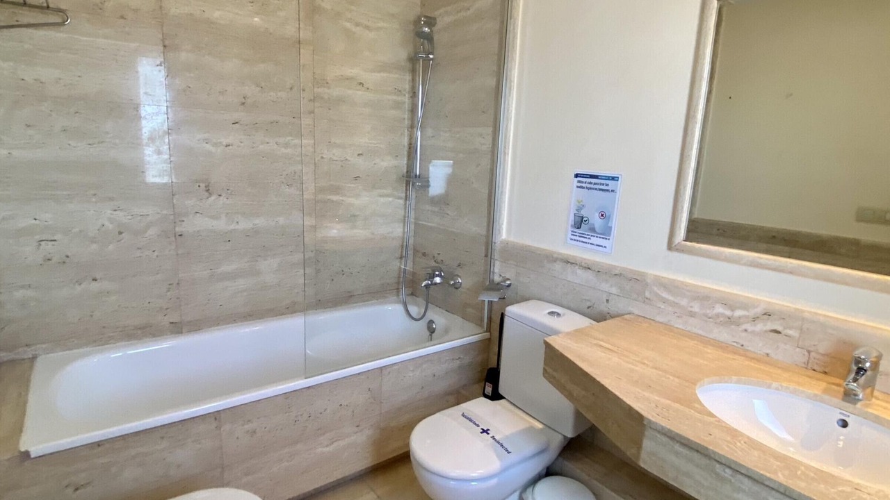 Photo of Bathroom in Calafat