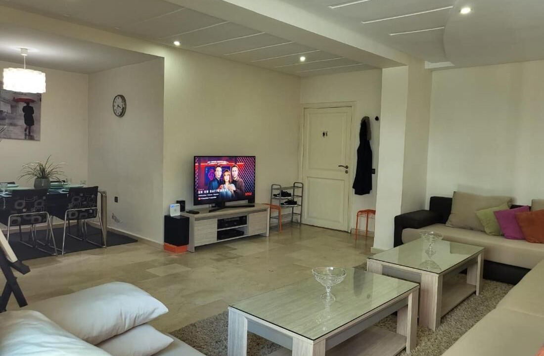 Photo of Livingroom in LA GIRONDE