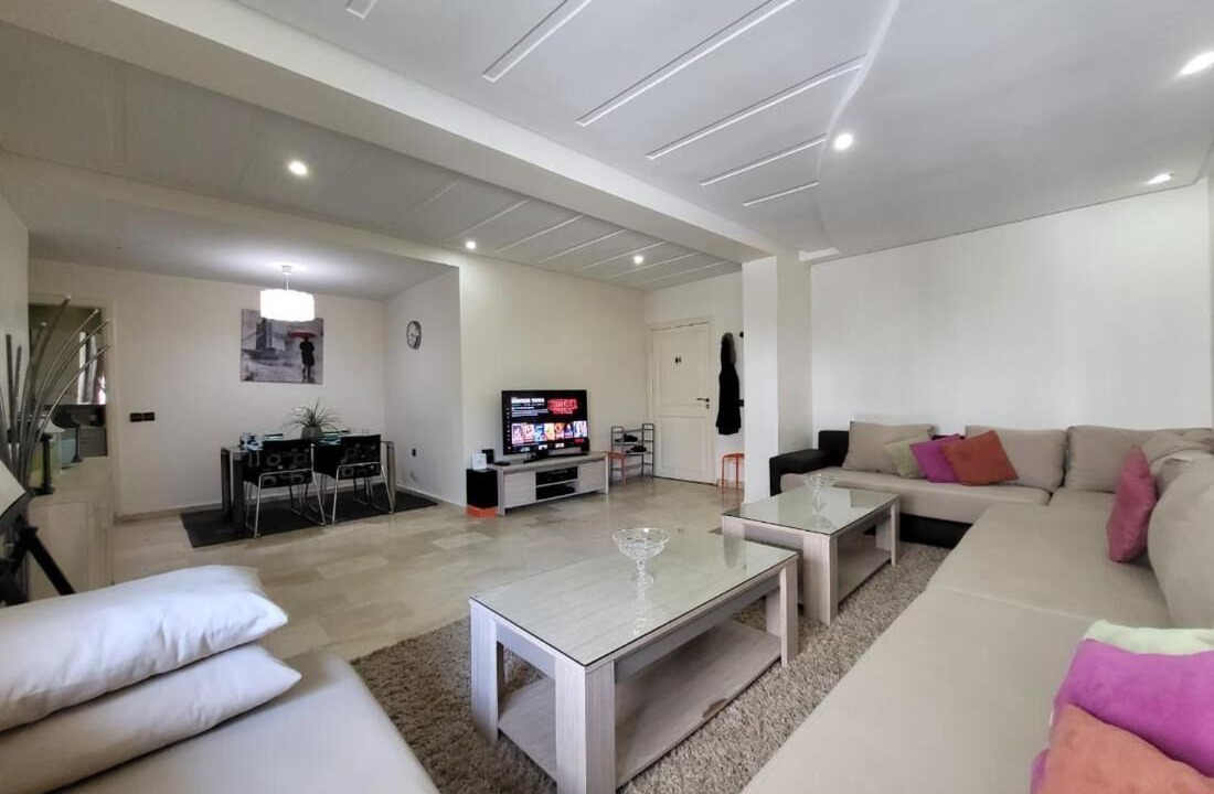 Photo of Livingroom in LA GIRONDE