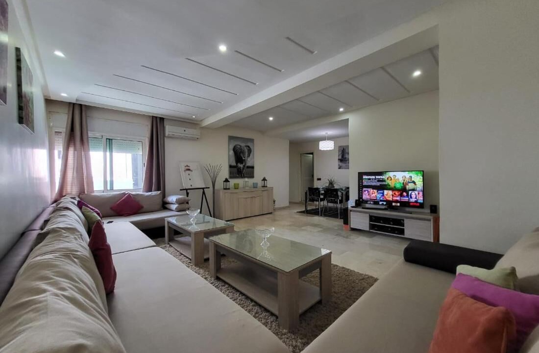 Photo of Livingroom in LA GIRONDE