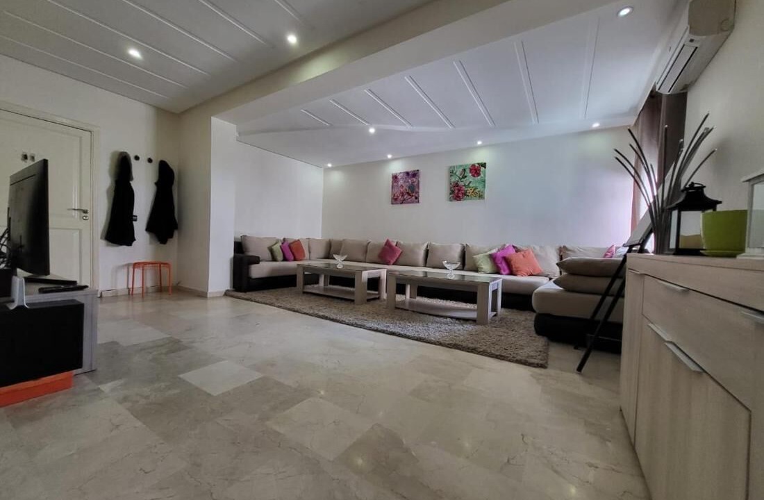 Photo of Livingroom in LA GIRONDE