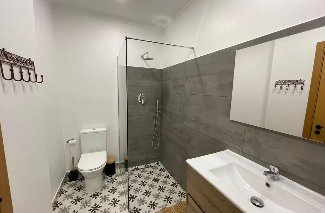 Photo of Bathroom in Portimao City Centre